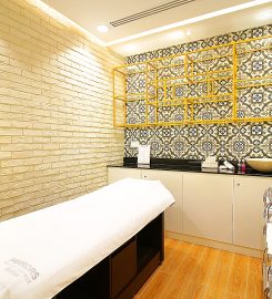 Mirrors Beauty Lounge- Al Bustan Centre