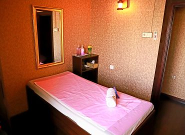 Chandini Rath Spa Massage Centre & Relaxation In Ajman