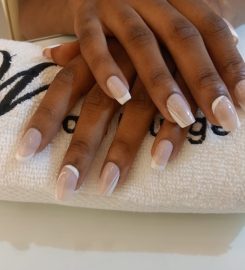 W Nails Lounge
