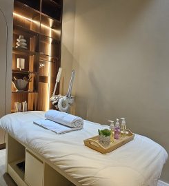 Larochelle Nail & Beauty Spa