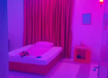 Holy Night Massage Spa